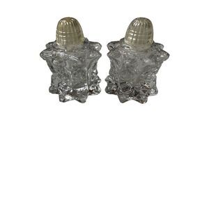 Vintage Crystal Glass Style Salt & Pepper Shakers Set